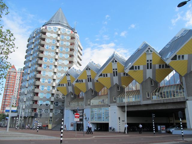 Rotterdam - Tužka a Kostky