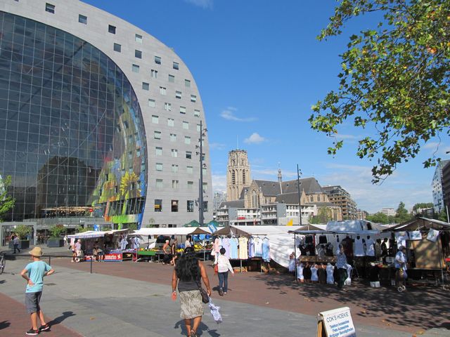 Rotterdam - tržnice a Sint-Laurenskerk