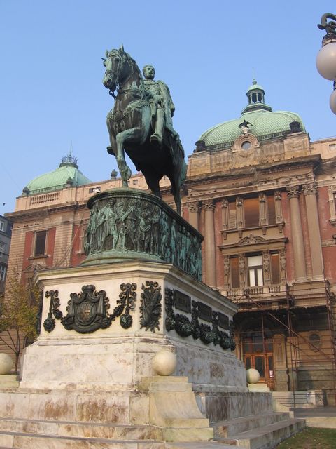 Bělehrad - Trg republike se sochou knížete Michala