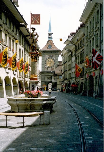 Bern - zdobená kašna