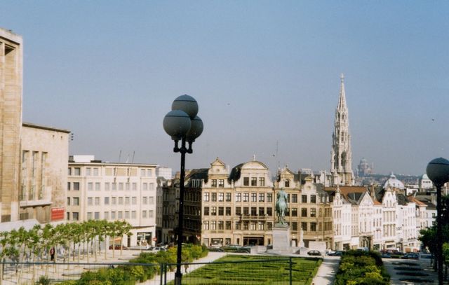 Brusel - staré město s radniční věží