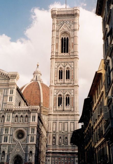 Florencie - dóm s kampanilou