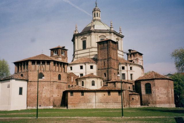 Milán - basilika San Lorenzo