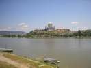 Ostřihom - pohled na město přes Dunaj