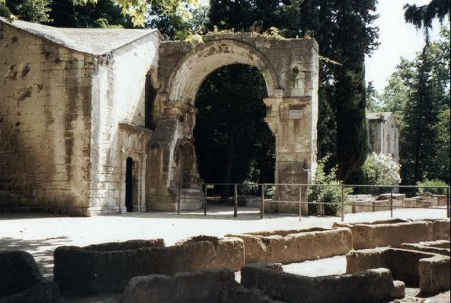 Arles-Les Alyscamps